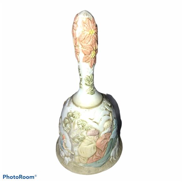 Vintage 1982 Lefton China Hand Painted 1982 O Come All Ye Faithful Bell - Picture 8 of 9